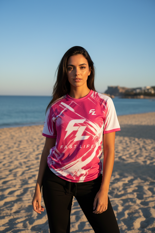 Fast Life - Femme maghrébine plage Espagne